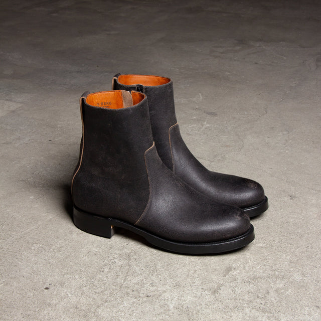Side Zip - Black Washed Waxed Flesh