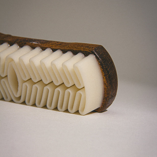 Silicone Suede Brush - VIBERG