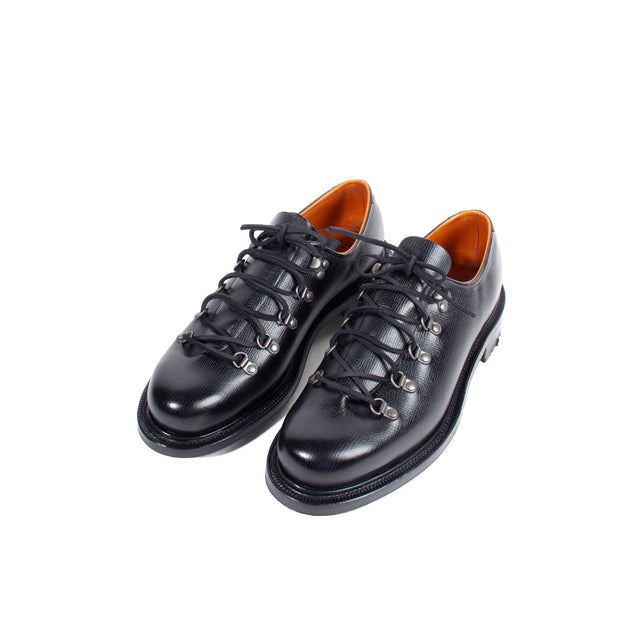 Strathcona - Black Alcazar
