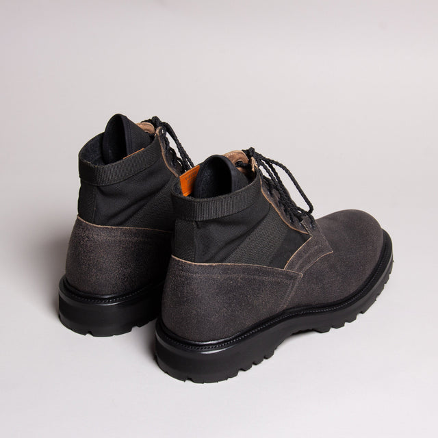 The Jungle Boot - Black Washed Waxed Flesh