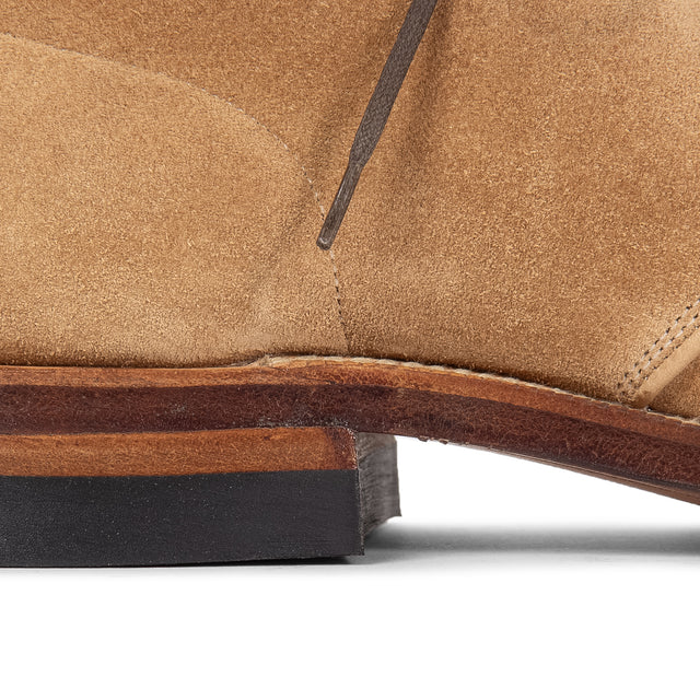 Uplands Boot - Peanut Papillon Suede