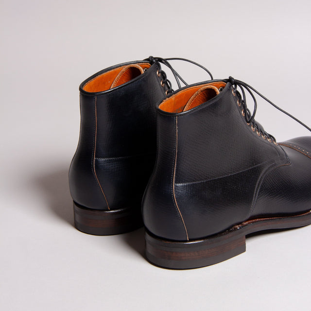 Navvy Boot™ BCT - Black Hatchgrain Shell Cordovan