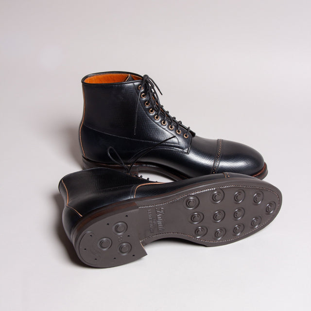 Navvy Boot™ BCT - Black Hatchgrain Shell Cordovan
