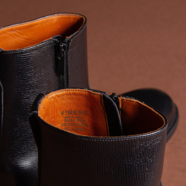 Side Zip - Black Alcazar