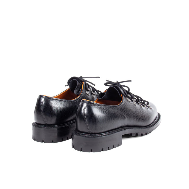 Strathcona - Black Alcazar