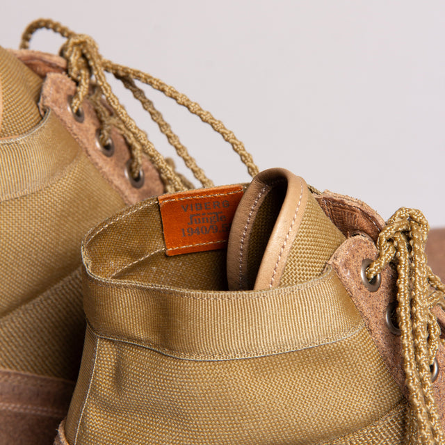 The Jungle Boot - Natural Washed Waxed Flesh