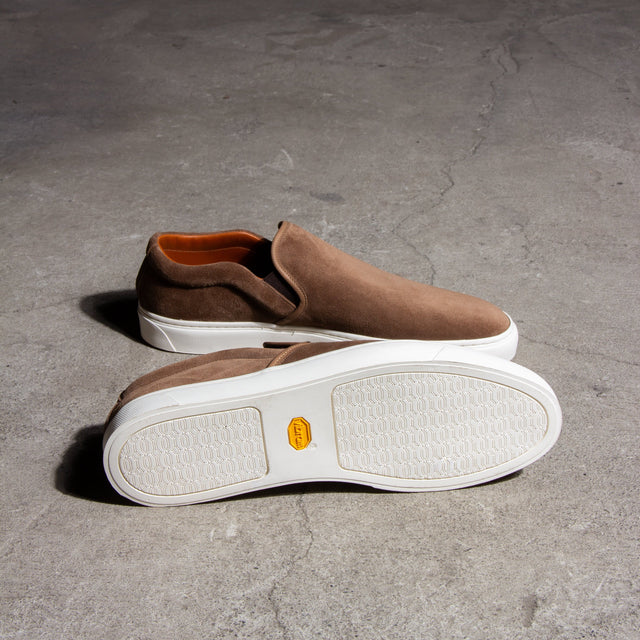 Slip On - Bison Janus Calf Suede - VIBERG
